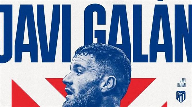 Oficial: lateral-esquerdo por três épocas