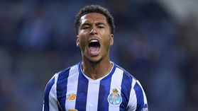 Mercado: Marco Silva atento a avançado do FC Porto