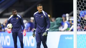 Areola fala da barreira Diogo Costa