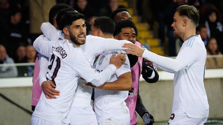 Aston Villa coloca-se na frente da eliminatória em Bruges