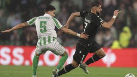 Nélson Oliveira e o conjunto sevilhano:« Ainda há bem pouco tempo ganhou ao Real Madrid»