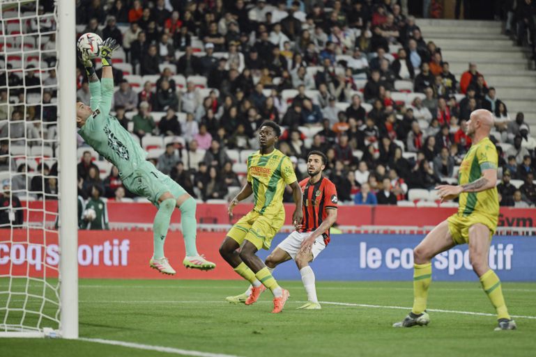 Anthony Lopes na equipa da jornada do L´Equipe 