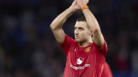 Dalot: «Vencer a Liga Europa tornaria as coisas menos más»