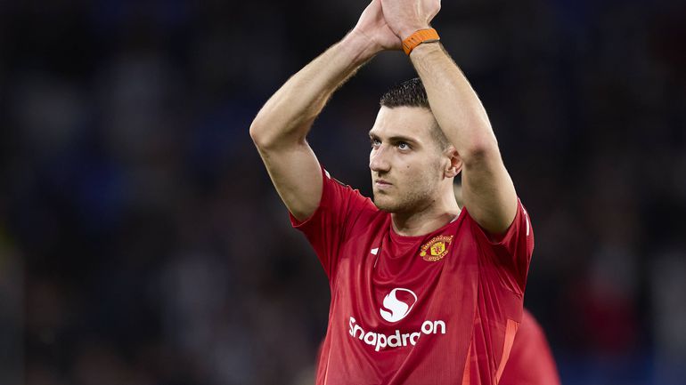 Dalot: «Vencer a Liga Europa tornaria as coisas menos más»