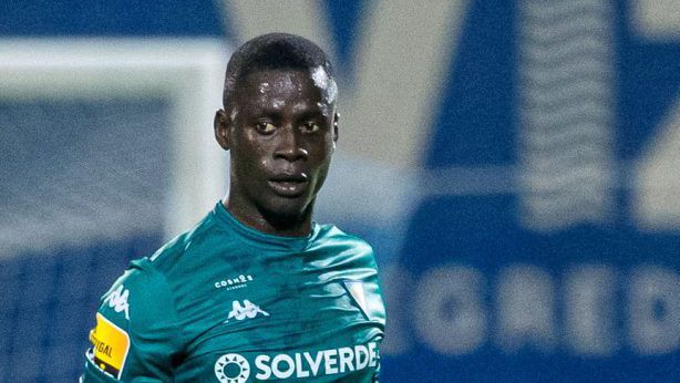 Estoril: Ndiaye falha Vizela por problema muscular