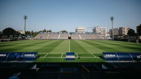 Famalicão-Portimonense: do Minho ao Algarve vão oito pontos de distância