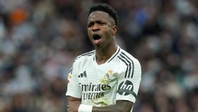 Mil milhões da Arábia não convenceram e Vini Jr. vai renovar com o Real Madrid