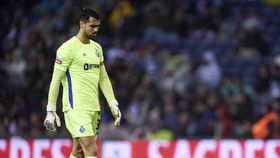 Diogo Costa elogia Anselmí e garante que «o passado é passado»