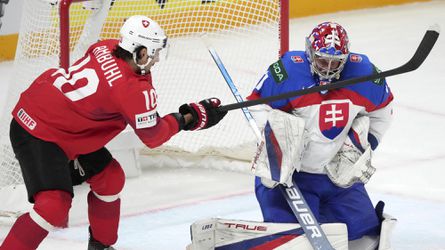 Ukončil kariéru, ale pozvánku neodmietol. Rekordér MS v hokeji bojuje o jubilejnú účasť
