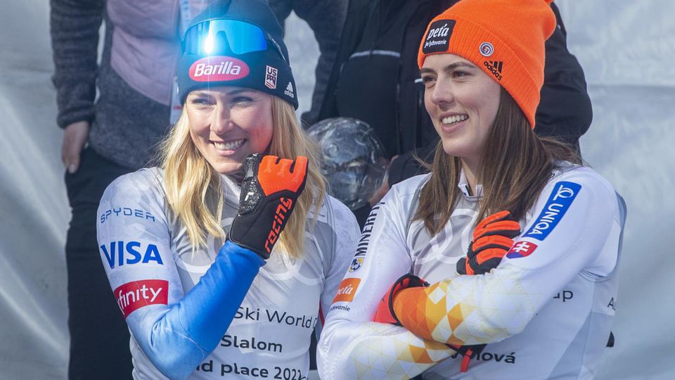 Mikaela Shiffrinová a Petra Vlhová.