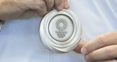 Strieborné medaily z Tokia museli vrátiť. Jeden z členov britskej štafety mal pozitívny dopingový test