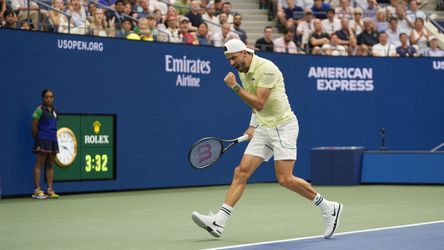 US Open: Dimitrov postúpil po päťsetovej dráme do štvrťfinále. Fritz zdolal Ruuda