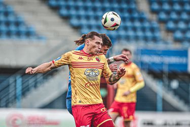 Nevyšlo to ani v Poľsku. Peter Kováčik bude opäť behať po slovenských trávnikoch