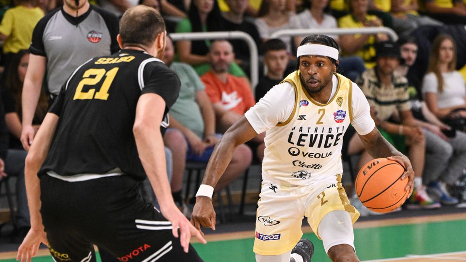 Tipos SBL: Majstrovský mečbal! Levice v rekordnej návšteve sezóny umlčali Bratislavu