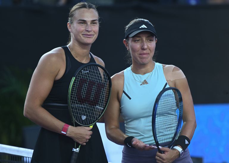 Jessica Pegulová - Arina Sobolenková na US Open (finále)