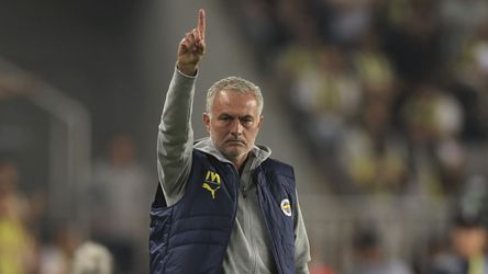 Fenerbahce nemohlo pri Mourinhovi mlčať. Turecký klub rázne zareagoval na obvinenia z rasizmu