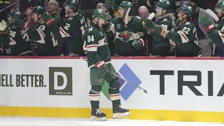 Pastrňák bude mať v tíme ďalšieho krajana. Bruins sa dohodli s Minnesotou