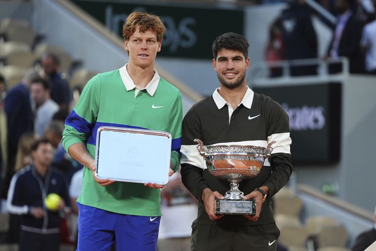 Carlos Alcaraz po triumfe spomenul velikánov. Netreba zabúdať na Djokoviča s Nadalom