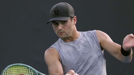 ATP Madrid: V súboji dvoch Američanov úspešnejší Giron, ďalej ide aj ľavoruký Brit
