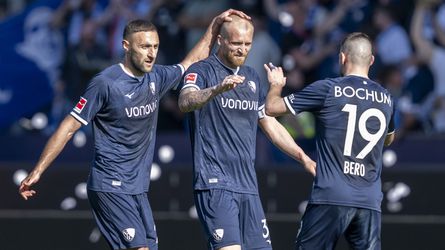 Bero si na nového trénera nebude musieť zvykať. Hecking zostáva v Bochume