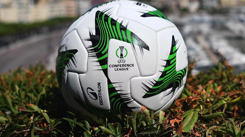 Historický prvý európsky boj klubov maličkej krajiny aj duel v exile. Prebúdza sa Konferenčná liga