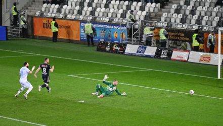 Weiss šokoval zvykom Barseghjana: Viem o tom, ale musím zavrieť oči. Aký je stav Strelca?