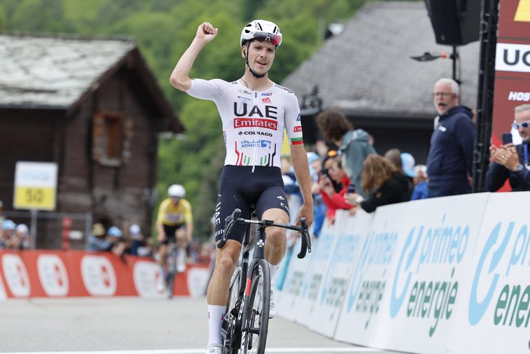 Okolo Romandie:  Almeida sa stal celkovým víťazom, časovku ovládol Evenepoel