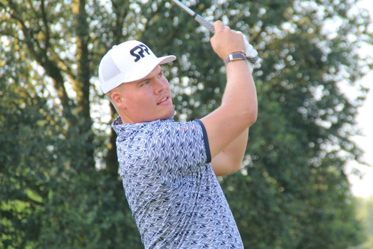 Golf: Tadeáš Teťák absolvoval prvý deň v Antverpách. Na konte má štyri údery nad par