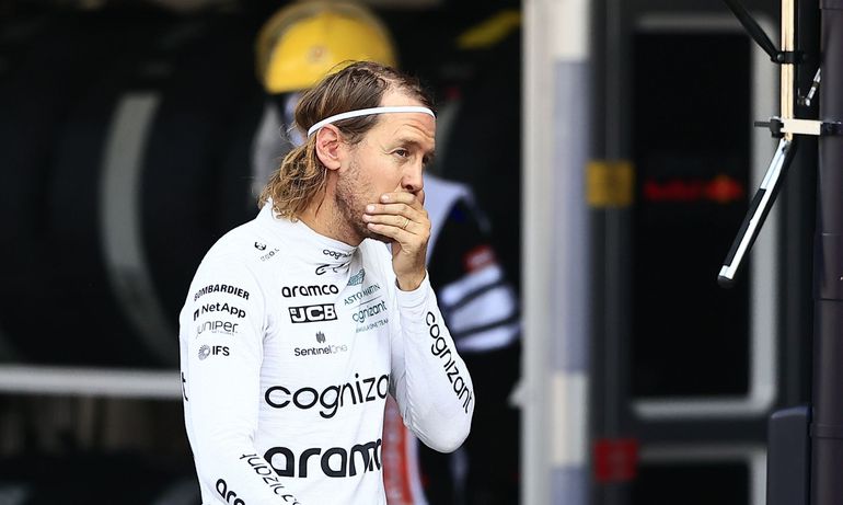 Štvornásobný majster sveta Formuly 1 sa chcel vrátiť k pretekaniu, návrat mu zakázali jeho deti