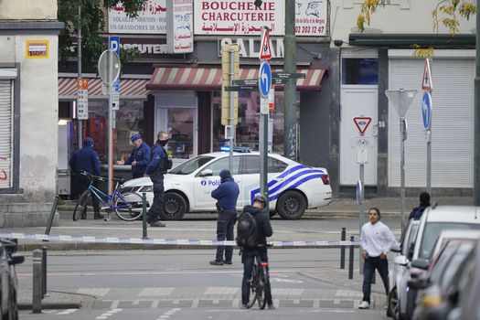 Teroristu, ktorý v Bruseli zabil dvoch fanúšikov Švédska, zastrelila polícia. Ide o muža z Tuniska
