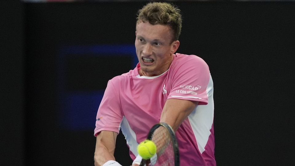 ATP Hamburg: Cobolli zdolal Etcheverryho a zahrá si vo finále, v ňom ho čaká Rubľov