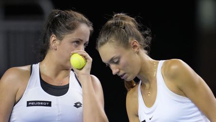 Viktória Hrunčáková, Tereza Mihalíková - Emilie Francatiová, Laura Brunkelová / Pohár Billie Jean Kingovej