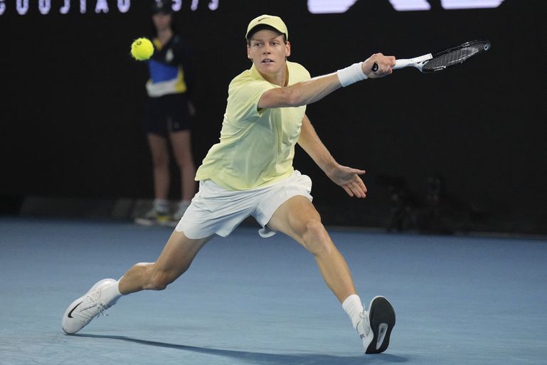 ATP Rím: Famózny Sinner. Svetová jednotka v priebehu hodiny sfúkla z kurtu Ruuda