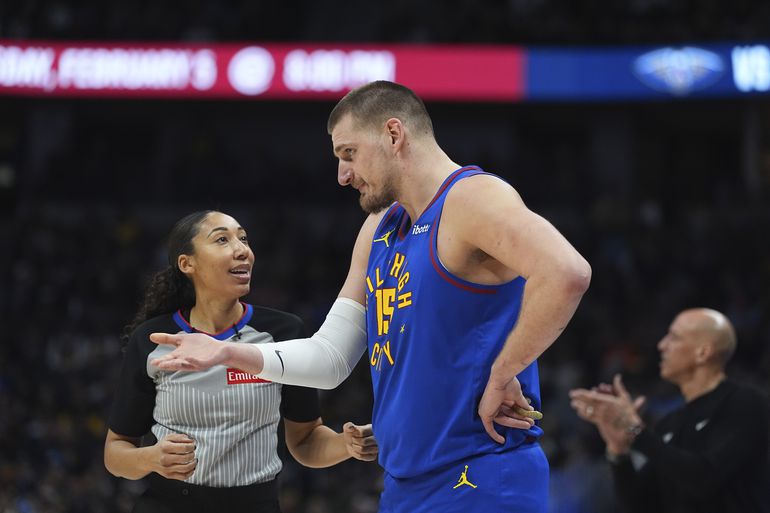 NBA: Vyhlásili najlepšiu zostavu sezóny. Traja hráči sú zároveň finalistami ceny pre MVP