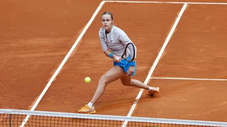 Roland Garros: Schmiedlová sa lúči už po 1. kole, nestačila na taliansku veteránku