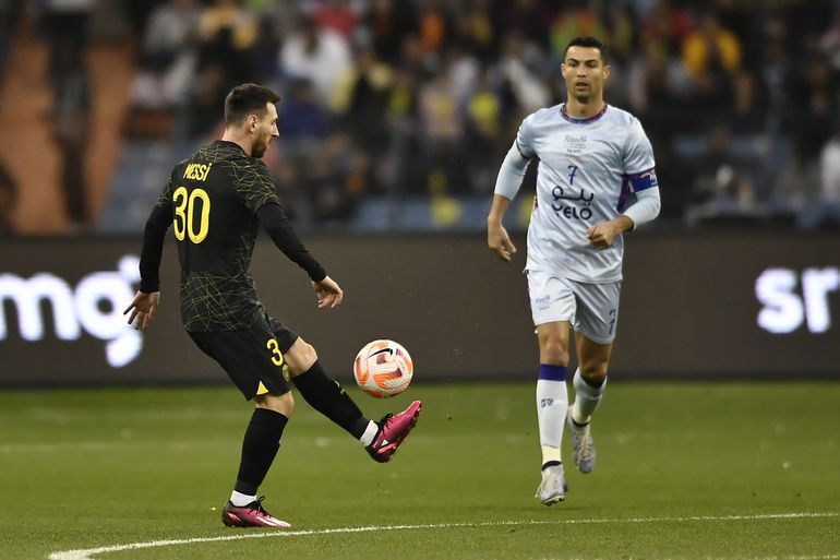 Lionel Mesi i Kristijano Ronaldo na utakmici Ol star tim Rijad - PSŽ