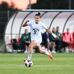 Ispisana istorija: Uz komičan autogol Srbija izborila prvo mesto u grupi i direktan plasman u A diviziju Lige nacija!